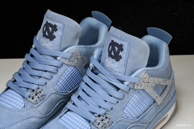 UNC 4 Retro Jordan (PE) 0825